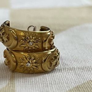 Cosmic Star astrology gold hoop earrings with gems